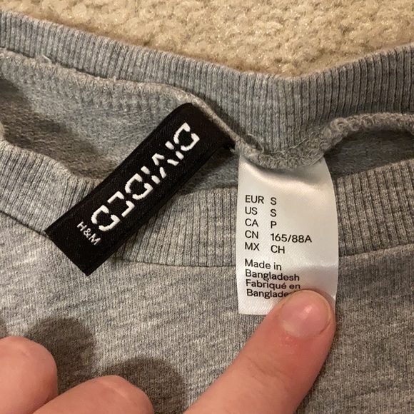 Nasa Shirt H&M - Picture 2 of 3